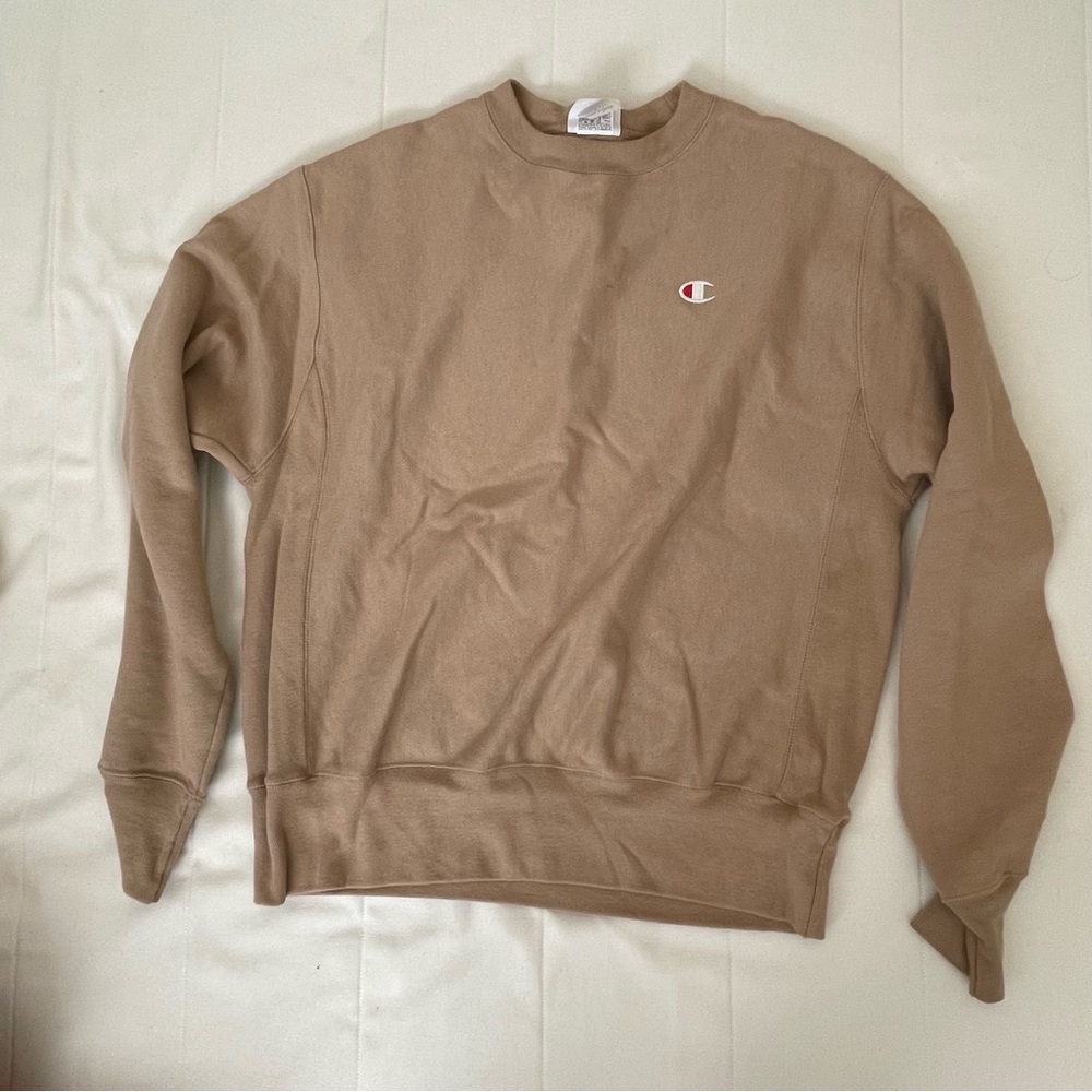 Beige Champion Crewneck (Size: M)